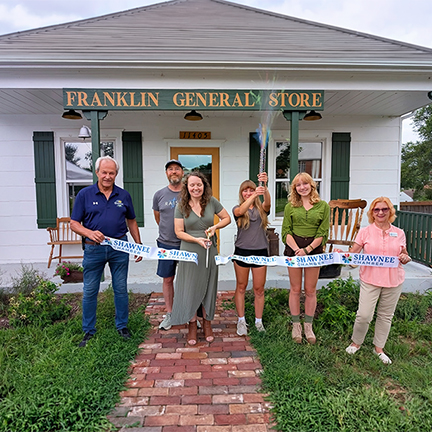 Jeanie at ribbon cutting for Franklin General Store